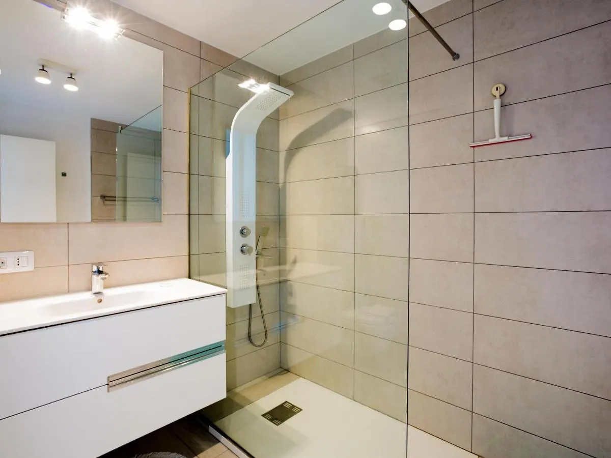 1215 Cozy Apartment With Pool, Wifi Sea View 帕莱索海滩 西班牙